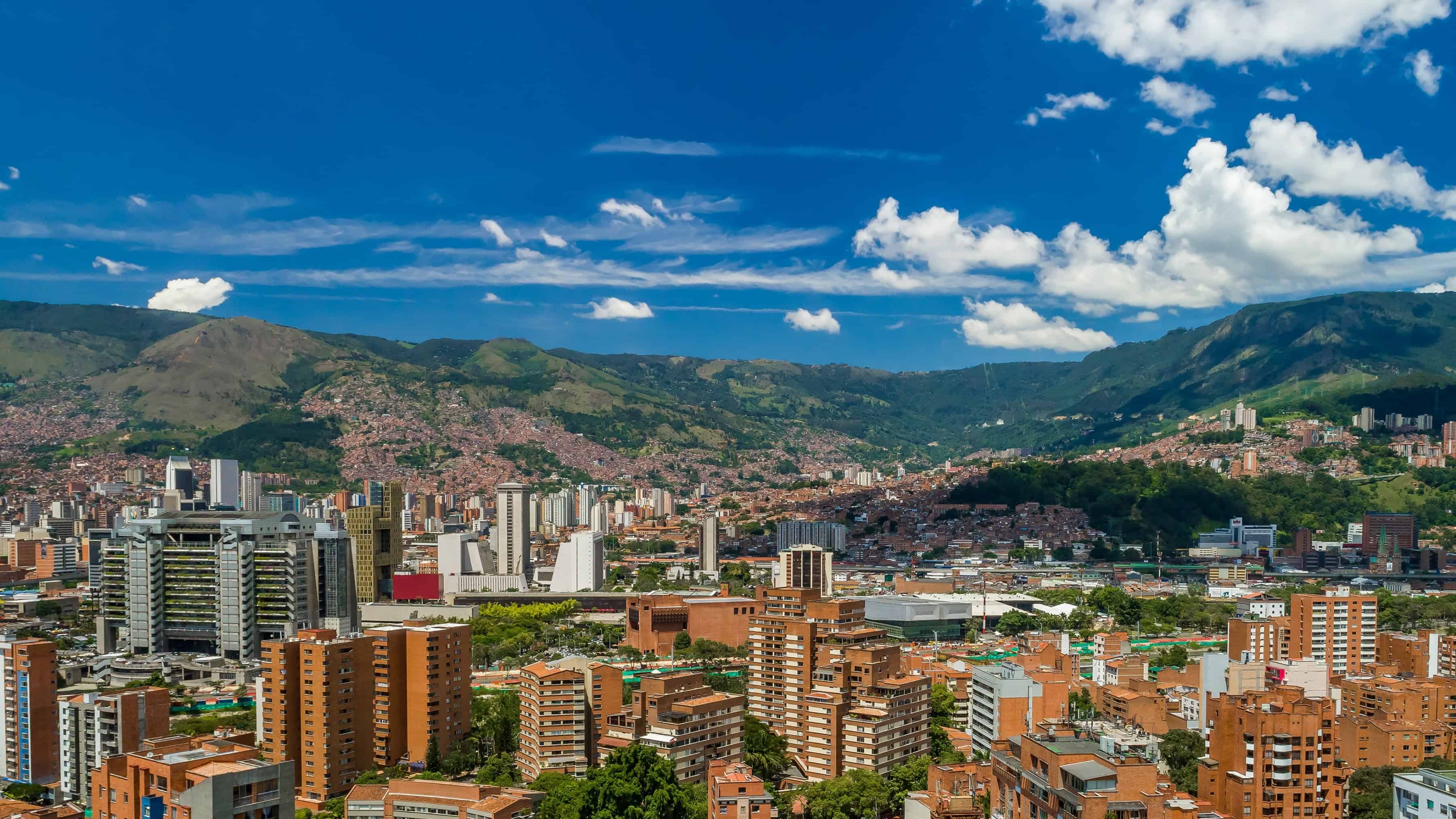 Dónde alojarse en Medellín: las mejores zonas y dónde no nos quedaríamos